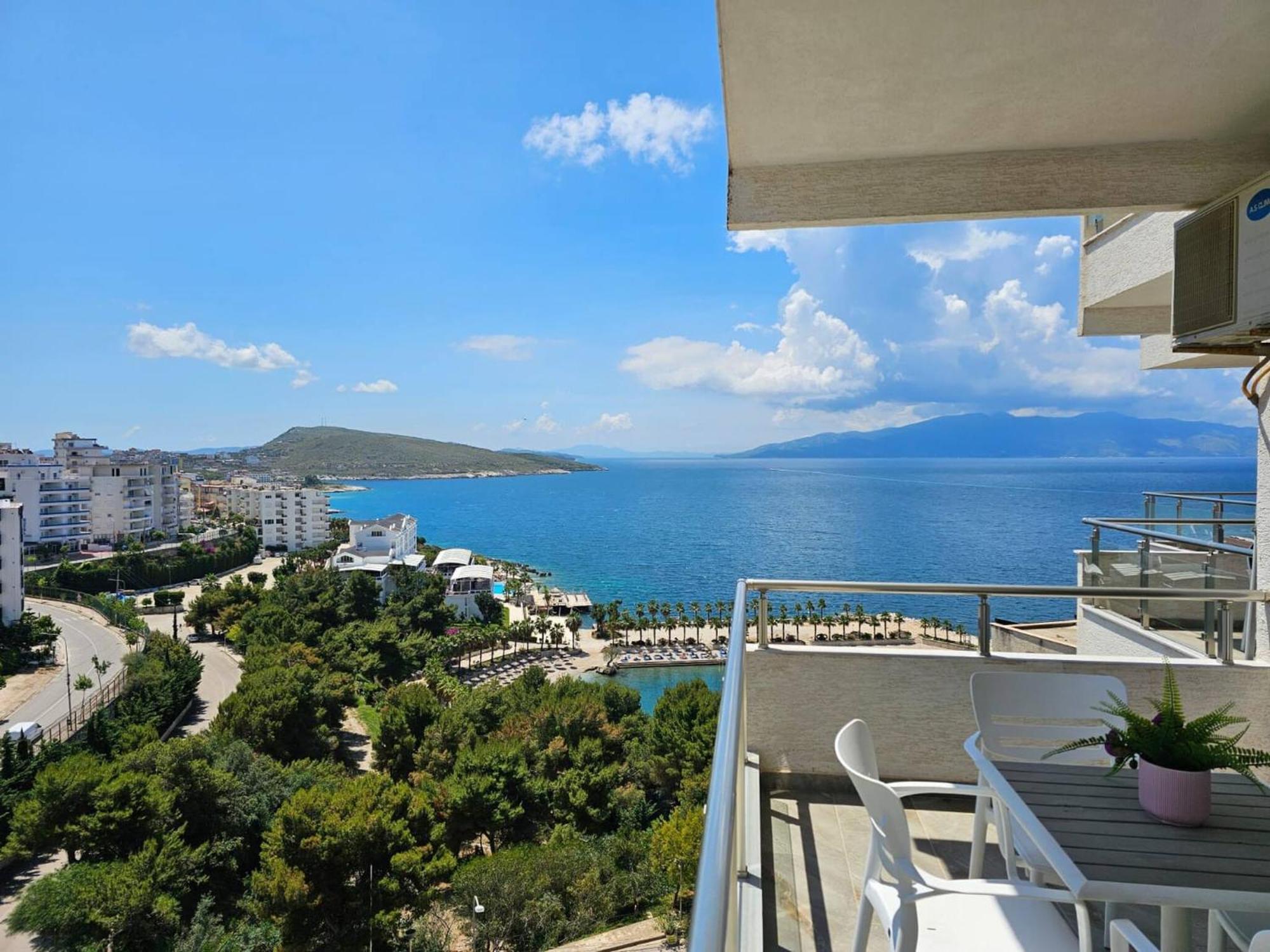 Brand New Apartments Saranda Kültér fotó