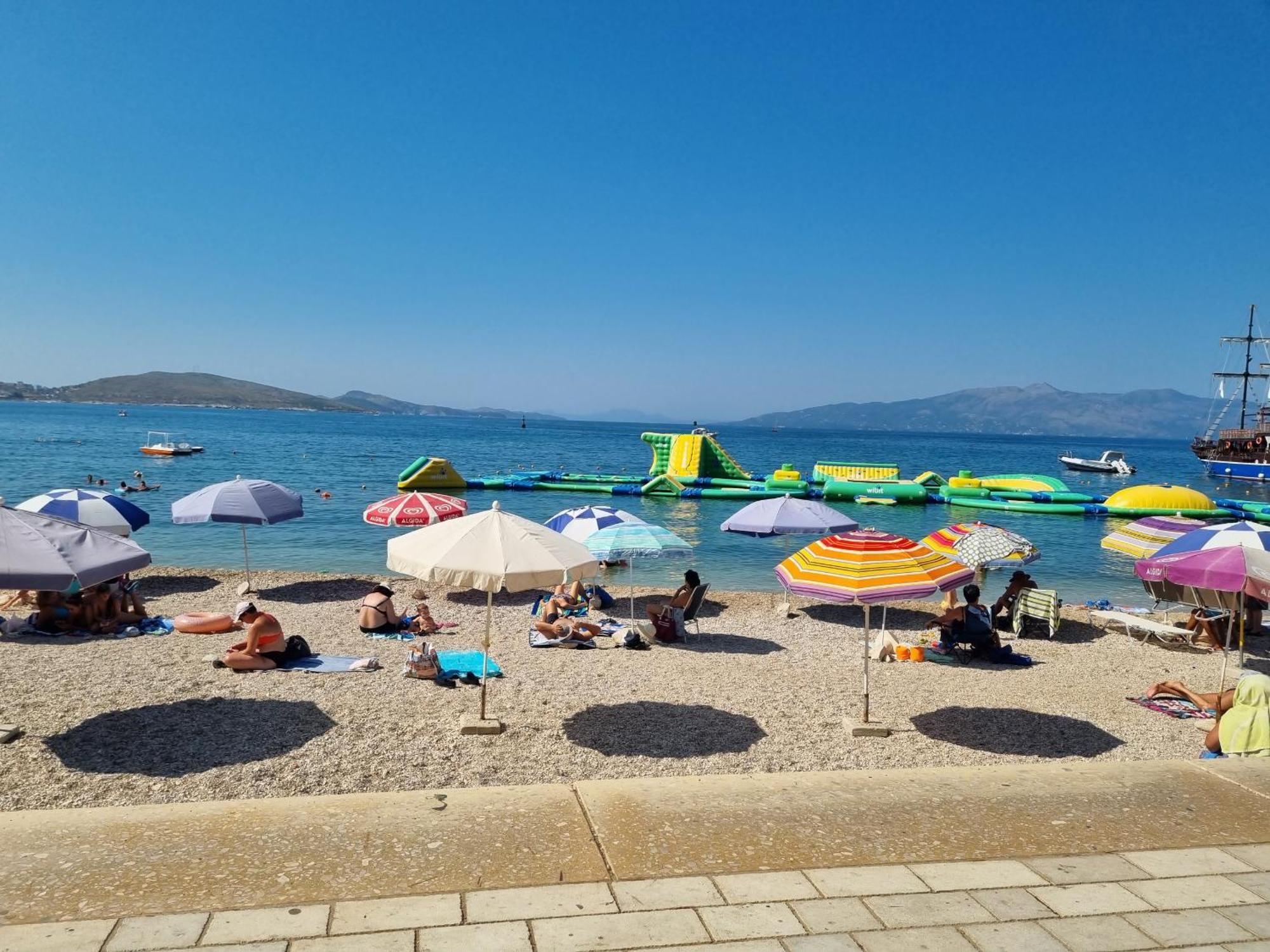 Brand New Apartments Saranda Kültér fotó